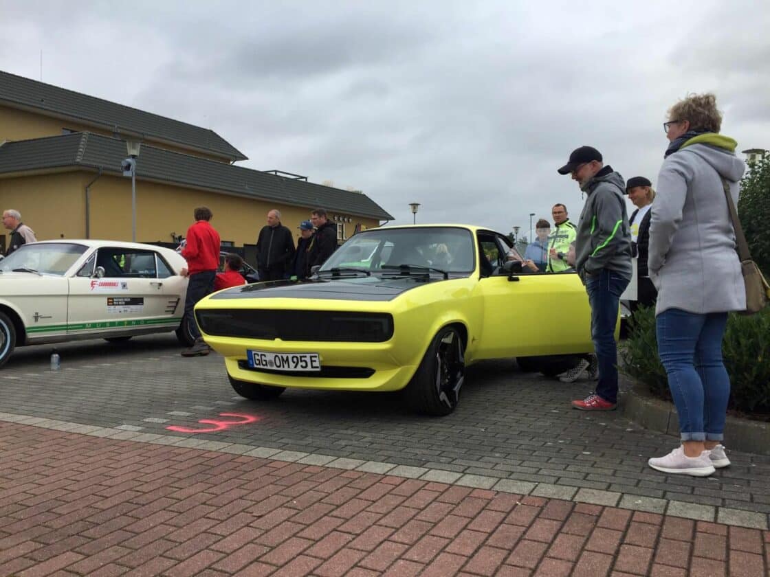 Zu sehen ist ein Opel Manta GSe