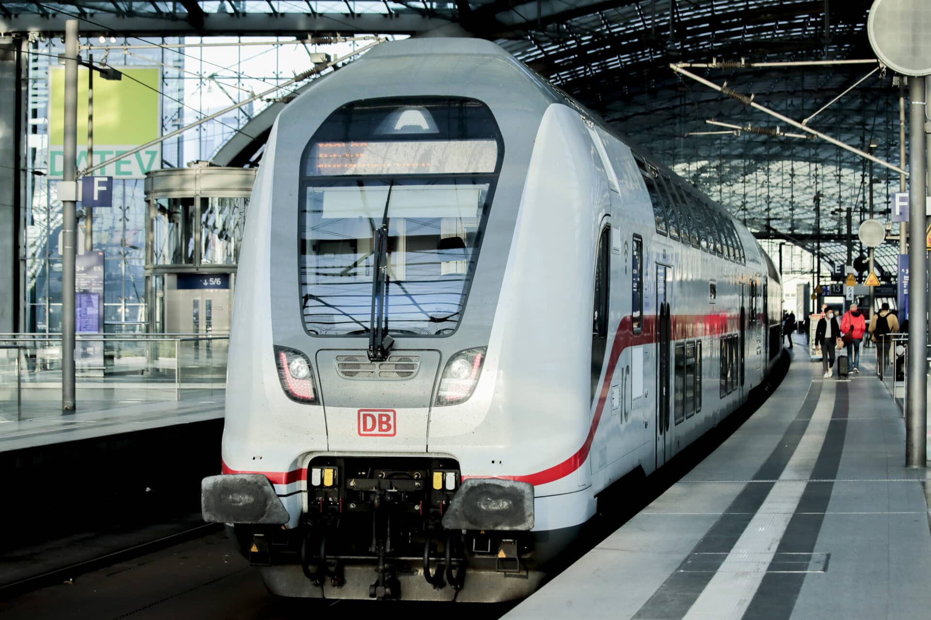 Bahn Kündigt Längere, Schnellere Und Mehr Züge An - Mobility.Talk