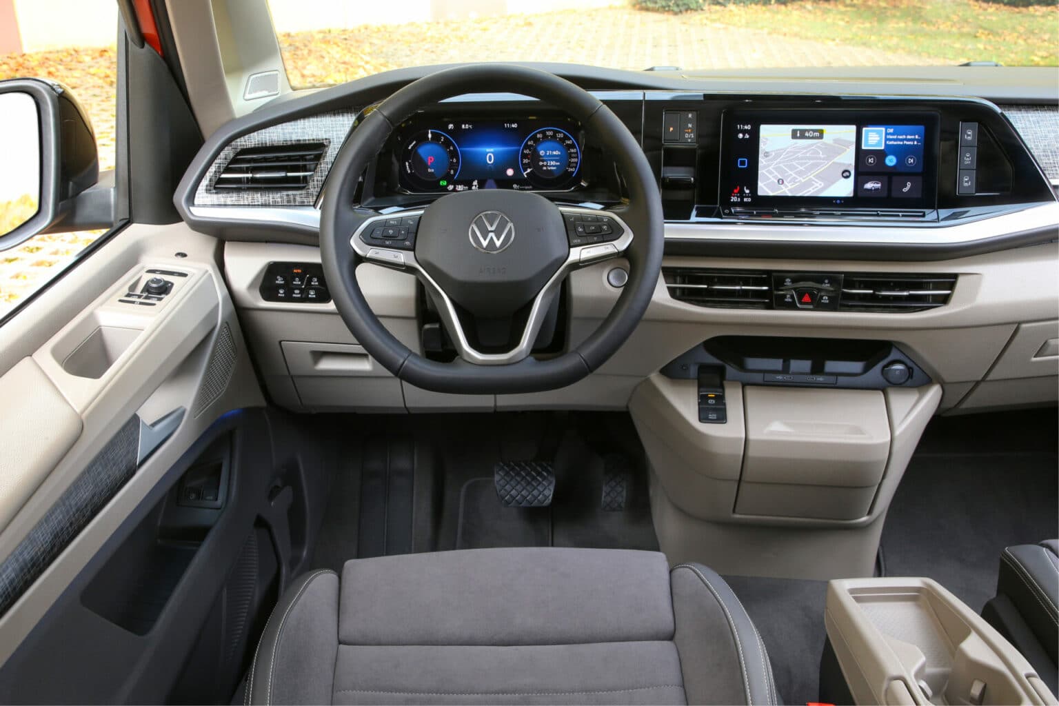 VW T7 Multivan, Cockpit