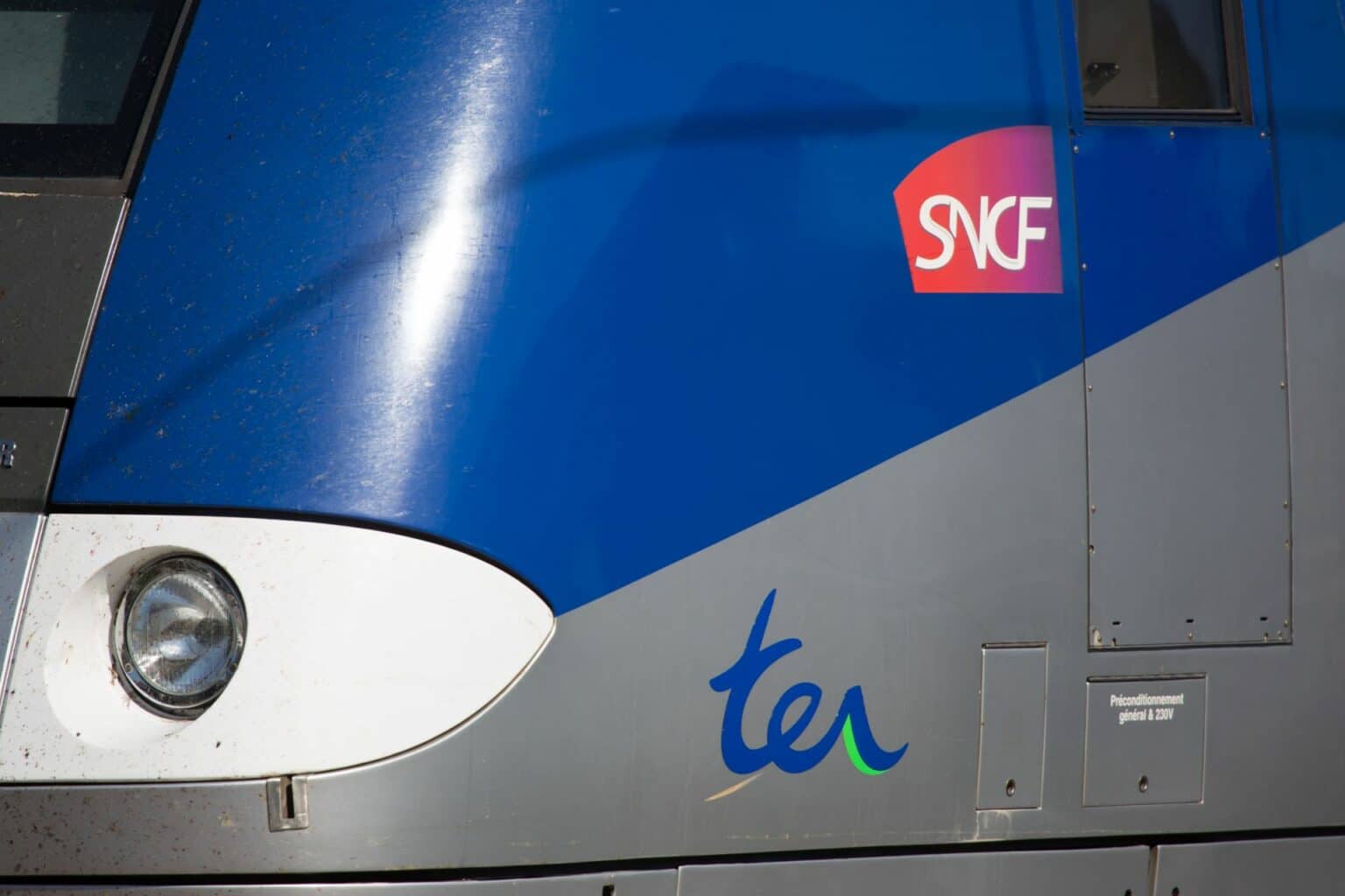 Train SNCF TER
