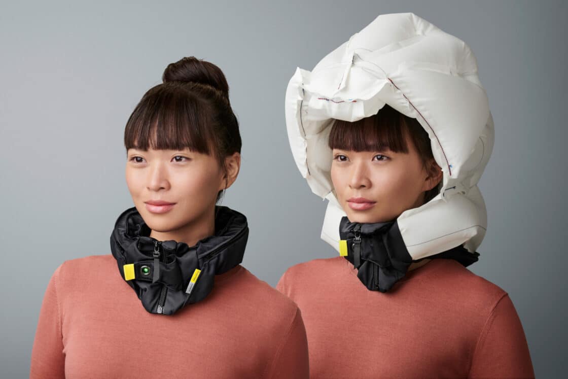 Der Airbag-Schal von Hövding schützt laut Hersteller achtmal besser als ein klassischer Sturzhelm [Bildquelle: Hövding]