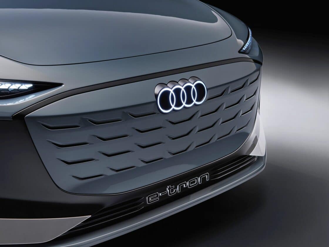 Audi A6 Avant e-tron concept: Der geschlossene Küglergrill verbessert die Aerodynamik [Bildquelle: Audi]