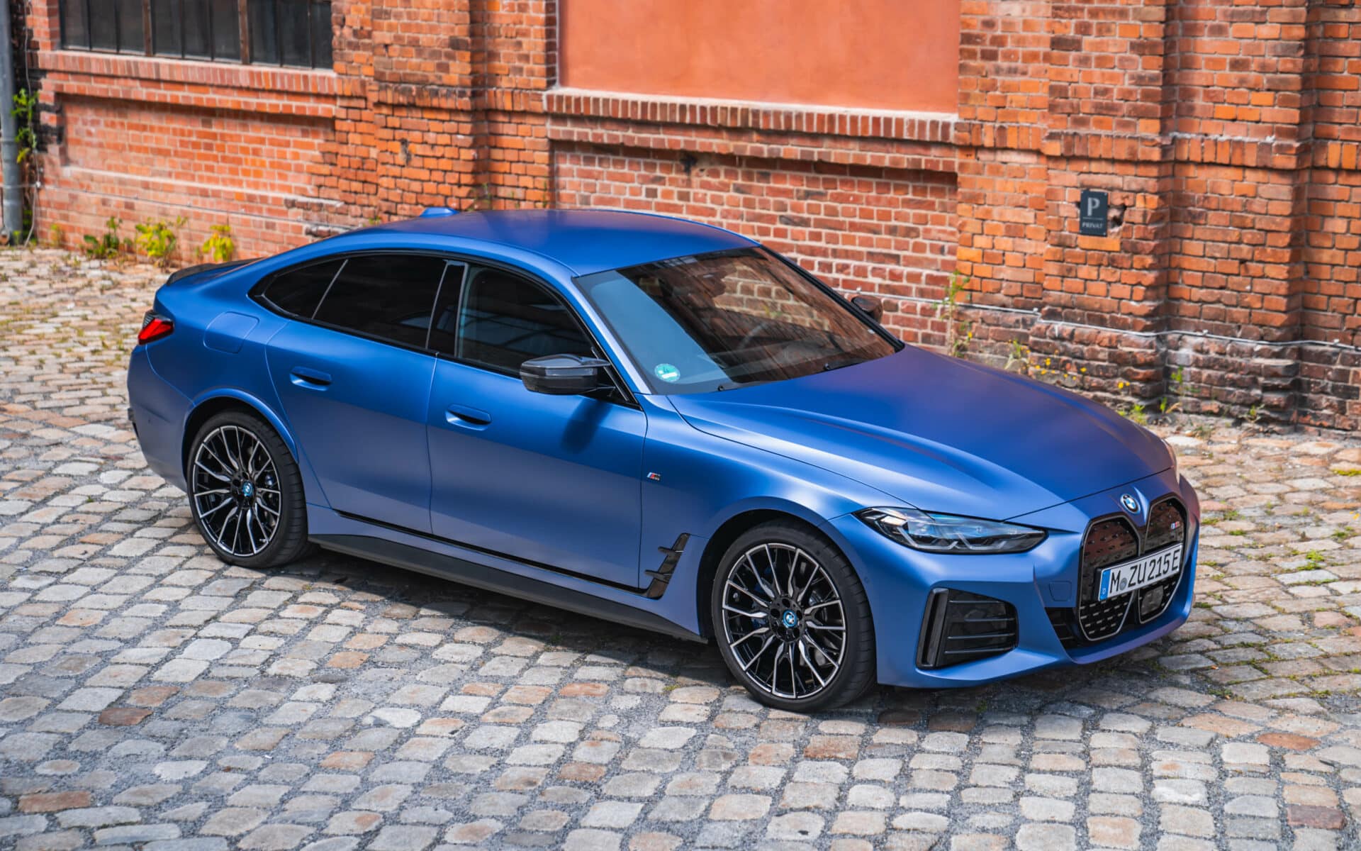 Neuer BMW i4 bei Testfahrten: Facelift für die Elektro-Limousine