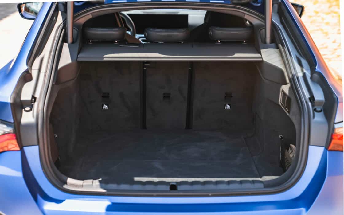 BMW i4 M50: Kofferraum