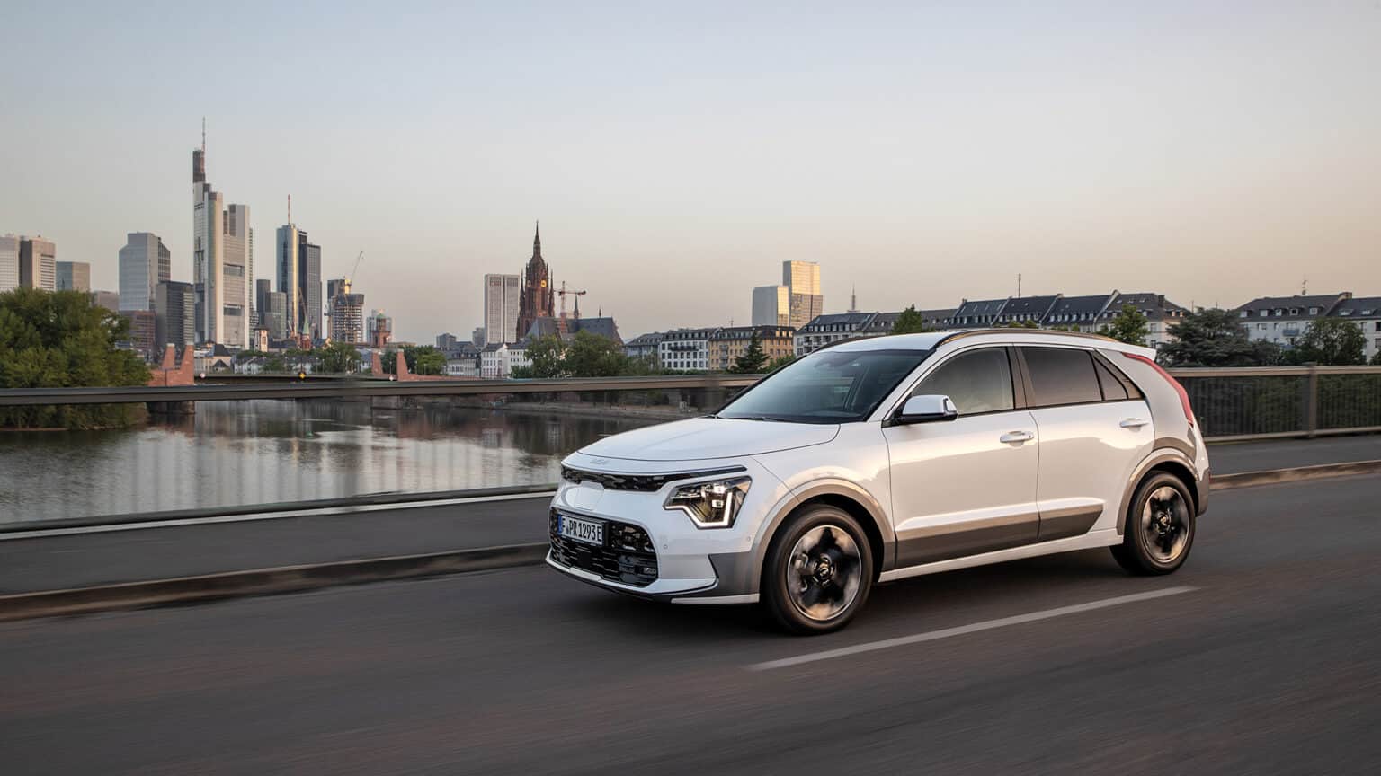 Der Kia Niro Ev Im Test Erstmals Mit Frunk Mobility Talk