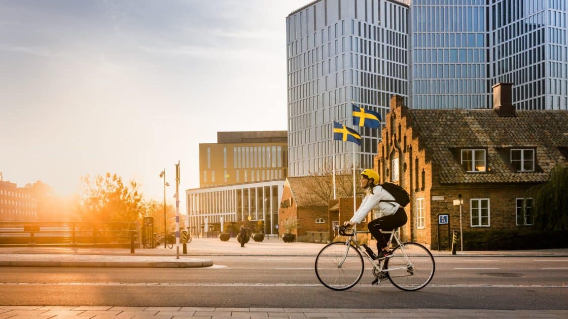 Ein Fahrradfahrer in Malmö